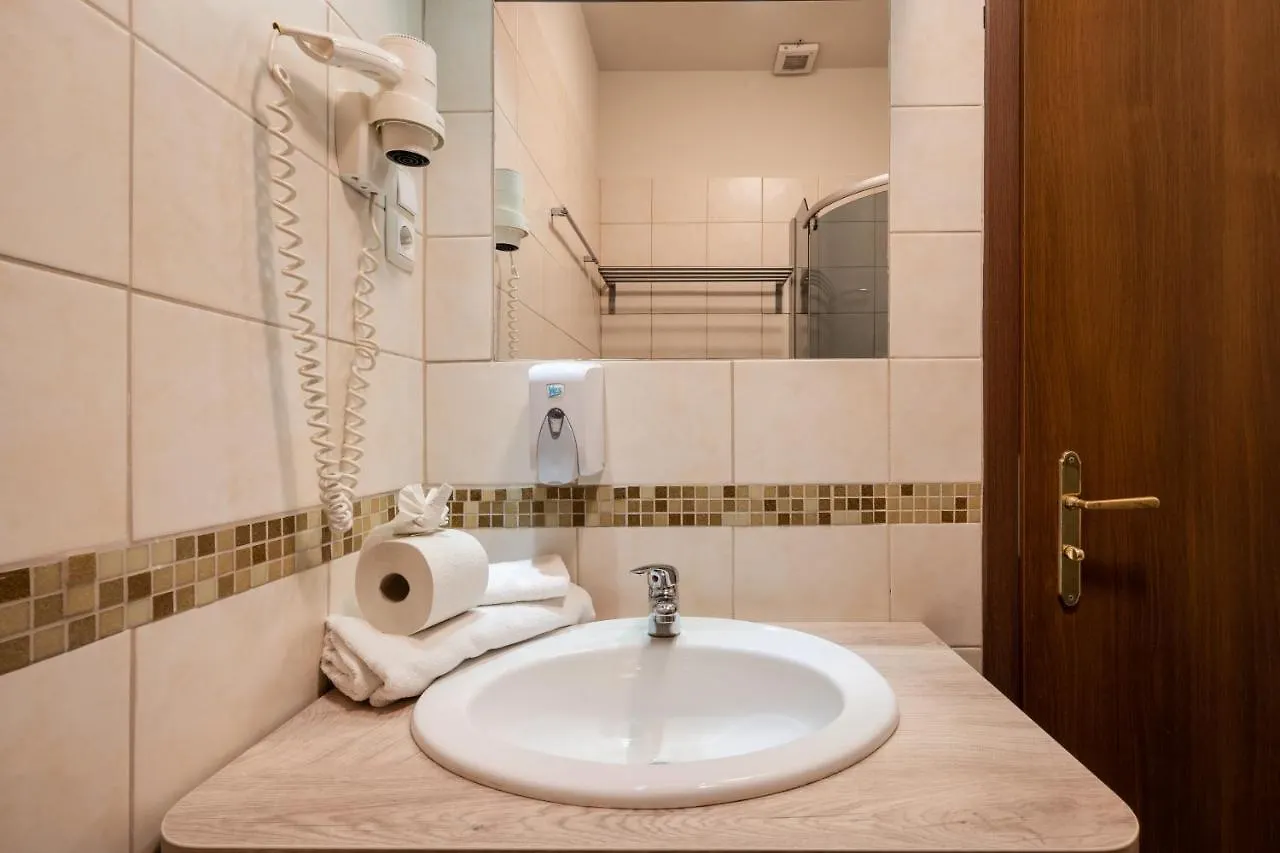Elit Boutique Rooms- Best Location By Bqa Budapest