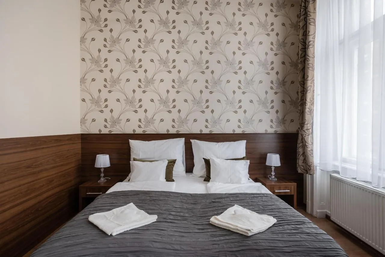 Elit Boutique Rooms- Best Location By Bqa Budapest Hotel