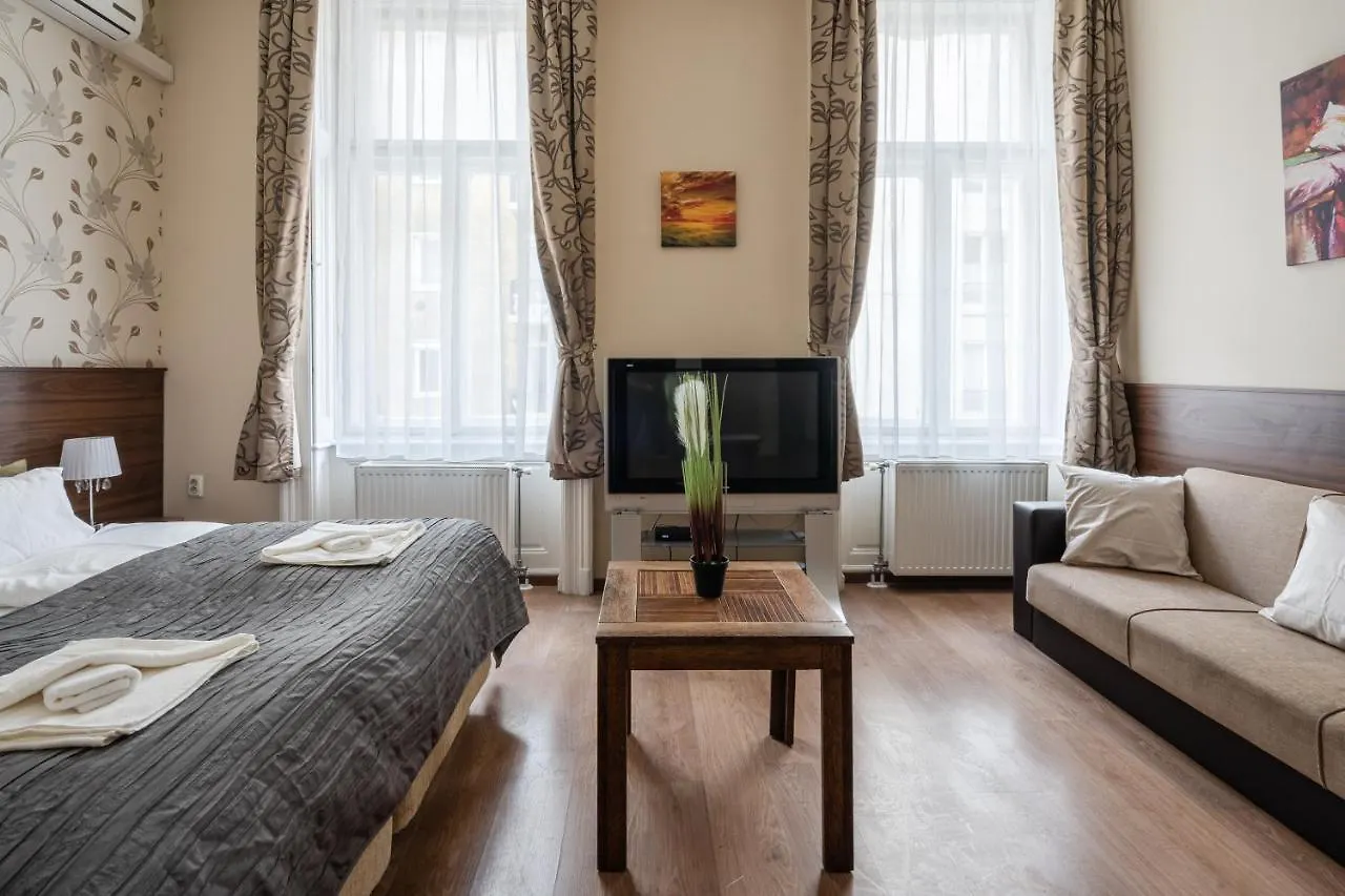 Elit Boutique Rooms- Best Location By Bqa Budapest Hotel