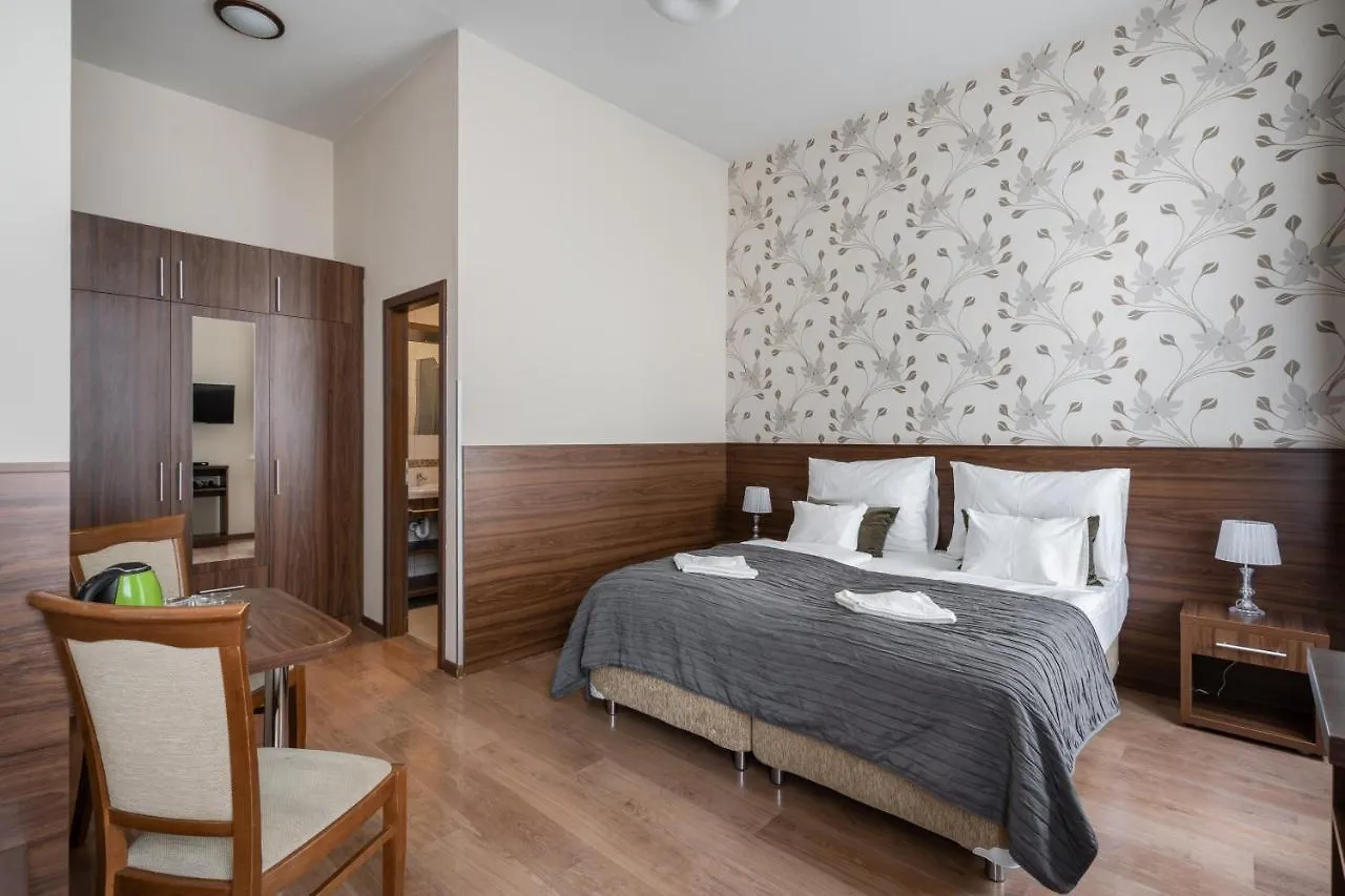 Elit Boutique Rooms- Best Location By Bqa Budapest 0*,  Hungary