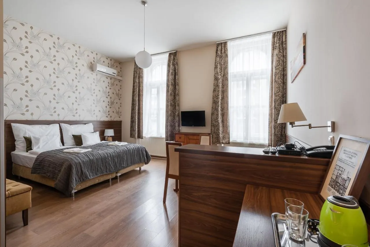 Hotel Elit Boutique Rooms- Best Location By Bqa Budapest Hungary