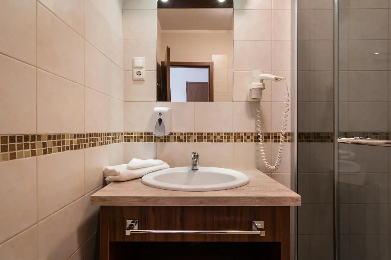 Elit Boutique Rooms- Best Location By Bqa Budapest 0*,