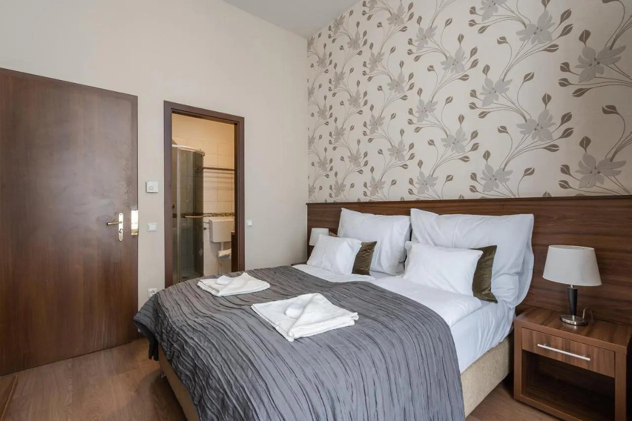 Elit Boutique Rooms- Best Location By Bqa Budapest Ungarn