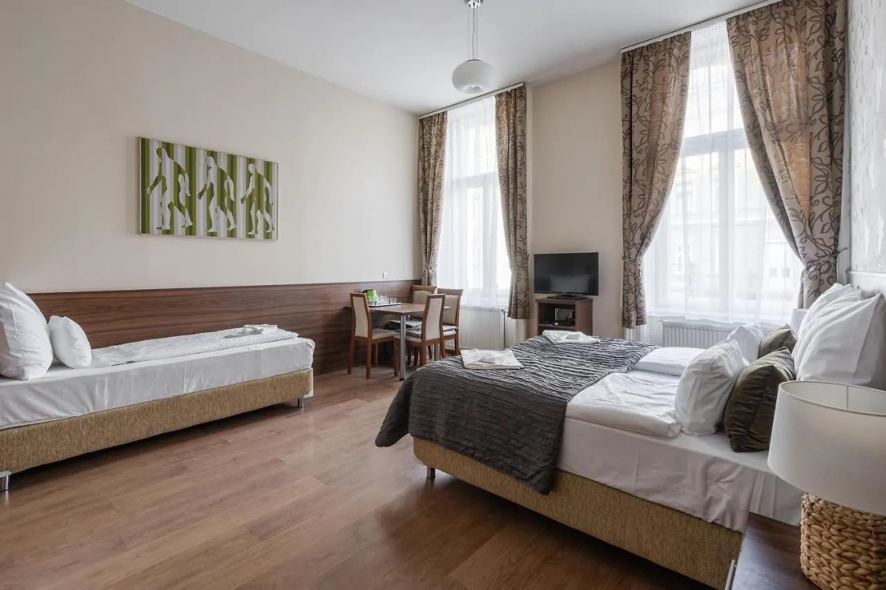 Hotel Elit Boutique Rooms- Best Location By Bqa Budapest