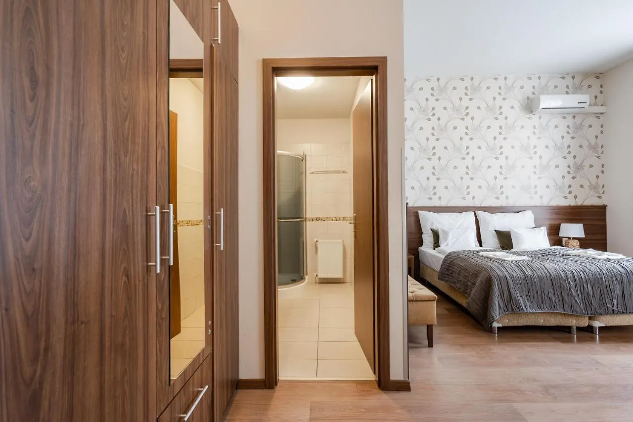 Elit Boutique Rooms- Best Location By Bqa Budapest