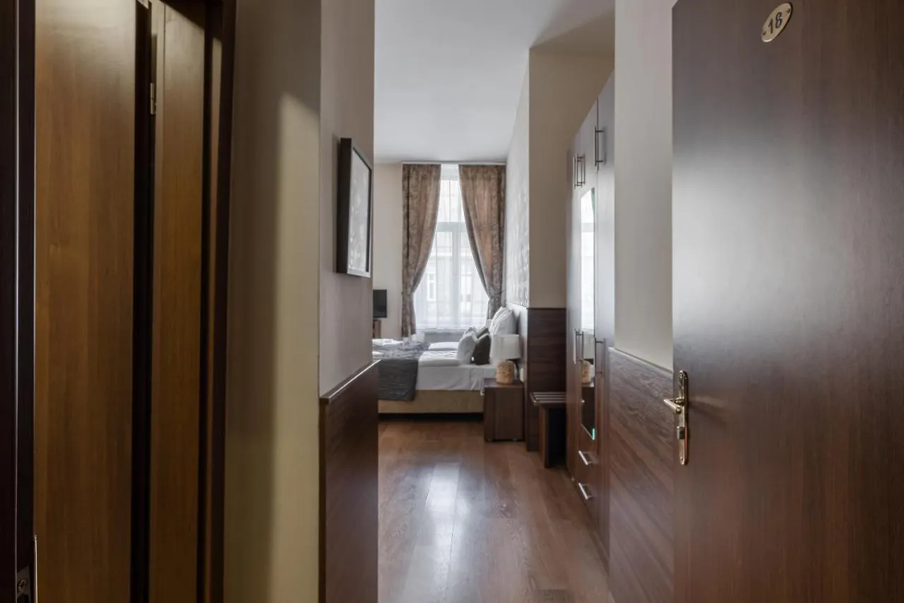 Elit Boutique Rooms- Best Location By Bqa Budapest Ungarn