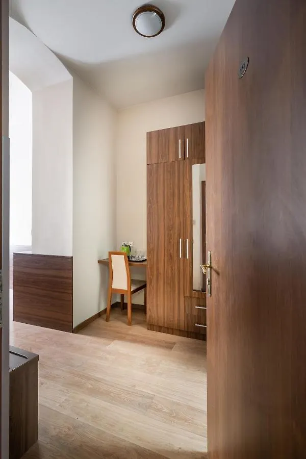 Elit Boutique Rooms- Best Location By Bqa Budapest Hotel
