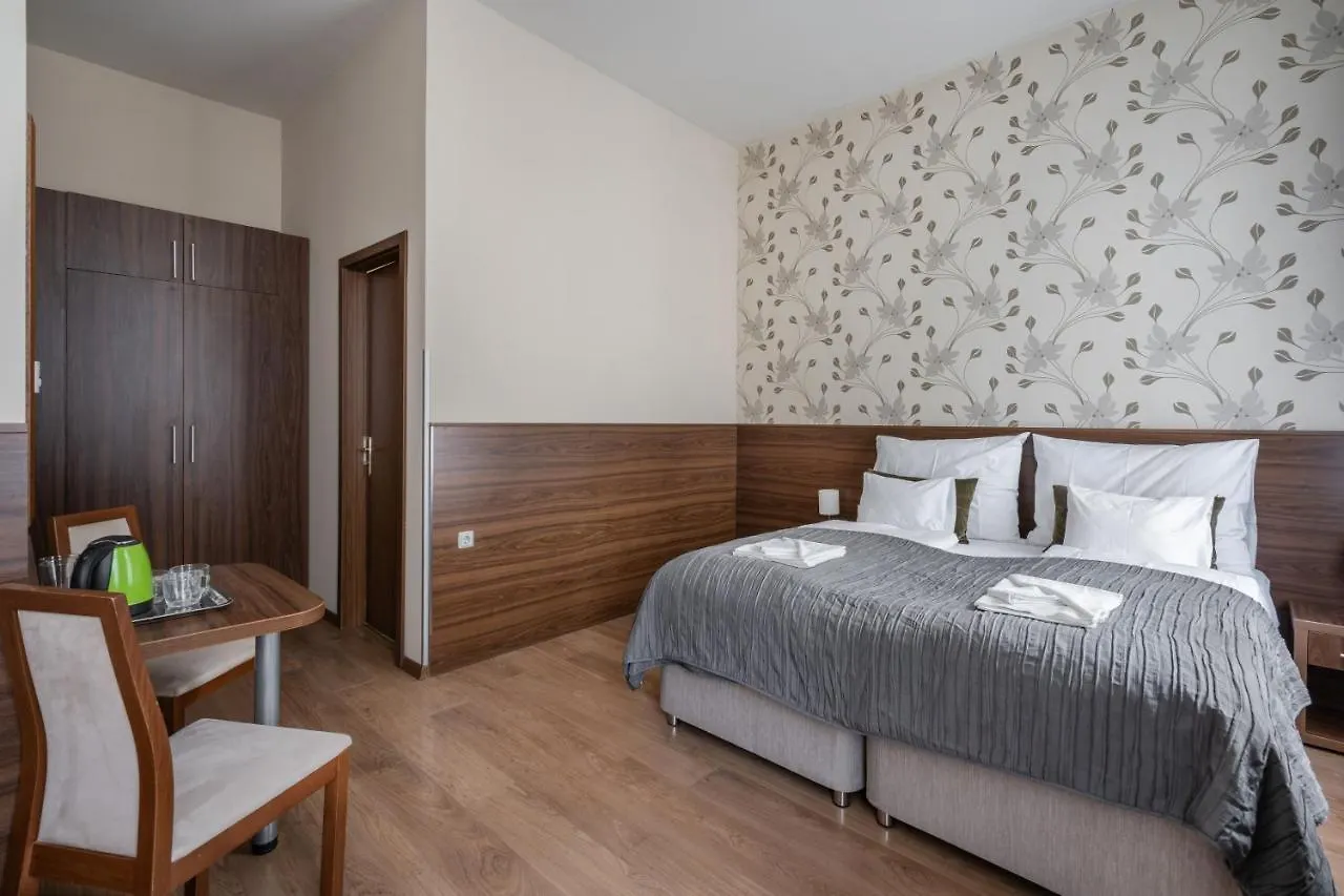 Elit Boutique Rooms- Best Location By Bqa Budapest 0*,  Ungarn