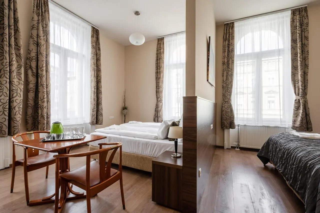 Hotel Elit Boutique Rooms- Best Location By Bqa Budapest