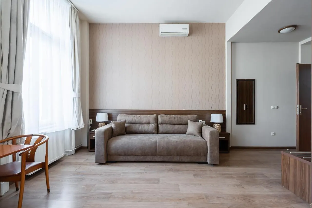 Elit Boutique Rooms- Best Location By Bqa Budapest 0*,  Ungarn